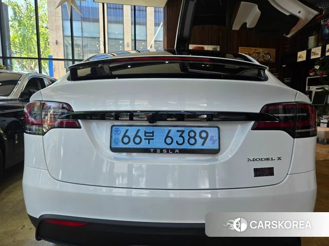 Tesla Model X id 4279409 из Кореи 10