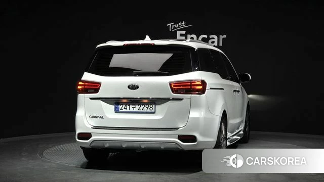 Kia The New Carnival id 4232729 из Кореи 14