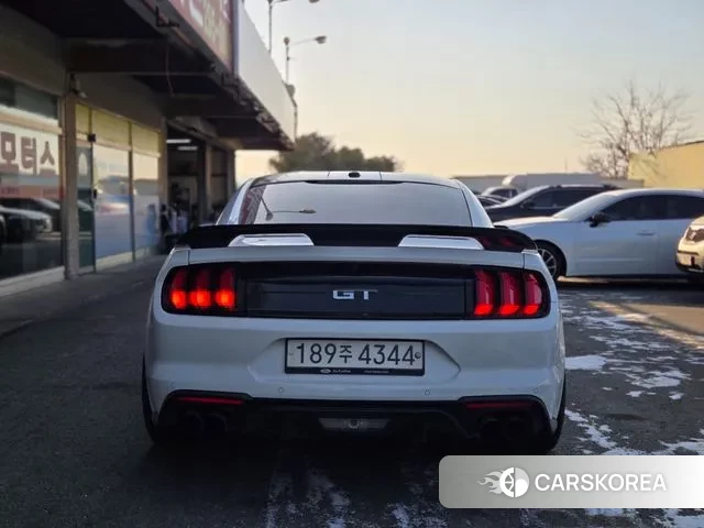 Ford Mustang id 3626985 из Кореи 11