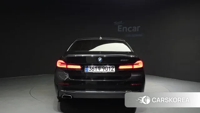 BMW 5 Series (G30) id 3011757 из Кореи 14