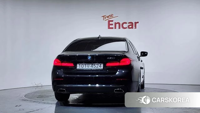 BMW 5 Series (G30) id 4580968 из Кореи 28