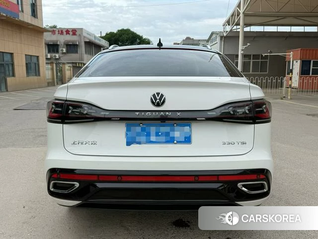 Volkswagen Tiguan X 2023 Белый из Китая, фото 4