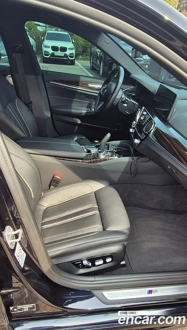 BMW 5 Series (G30) id 2631935 из Кореи 12
