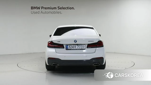 BMW 5 Series (G30) id 4494303 из Кореи 14
