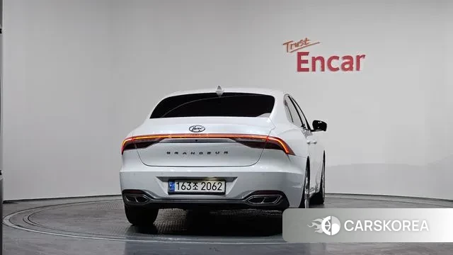 Hyundai The New Grandeur IG Hybrid id 3582352 из Кореи 14