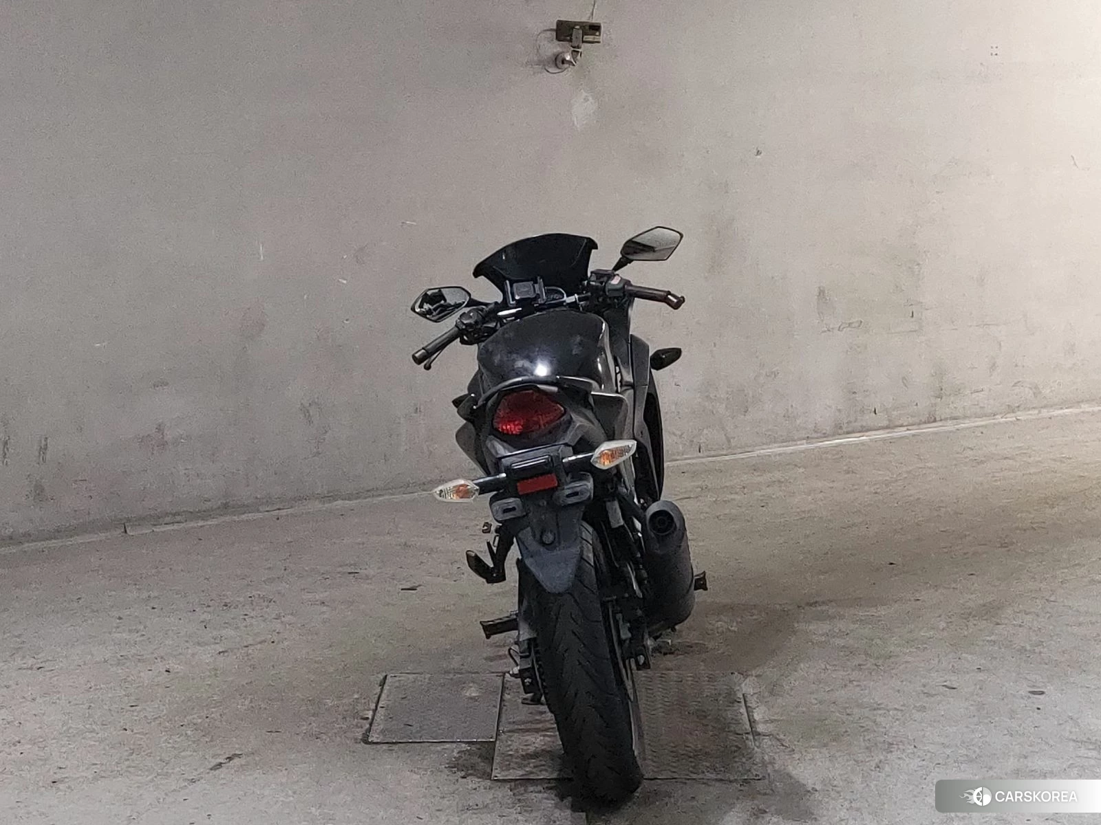 Honda CBR250R 2011 из Японии, фото 2