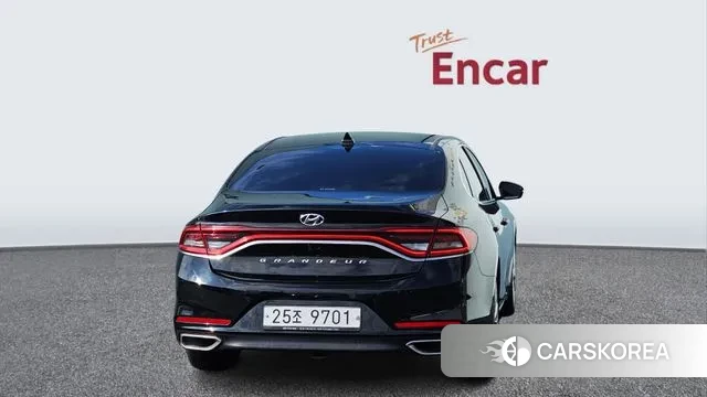 Hyundai Grandeur IG id 3718556 из Кореи 14