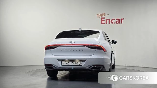 Hyundai The New Grandeur IG id 4682604 из Кореи 14