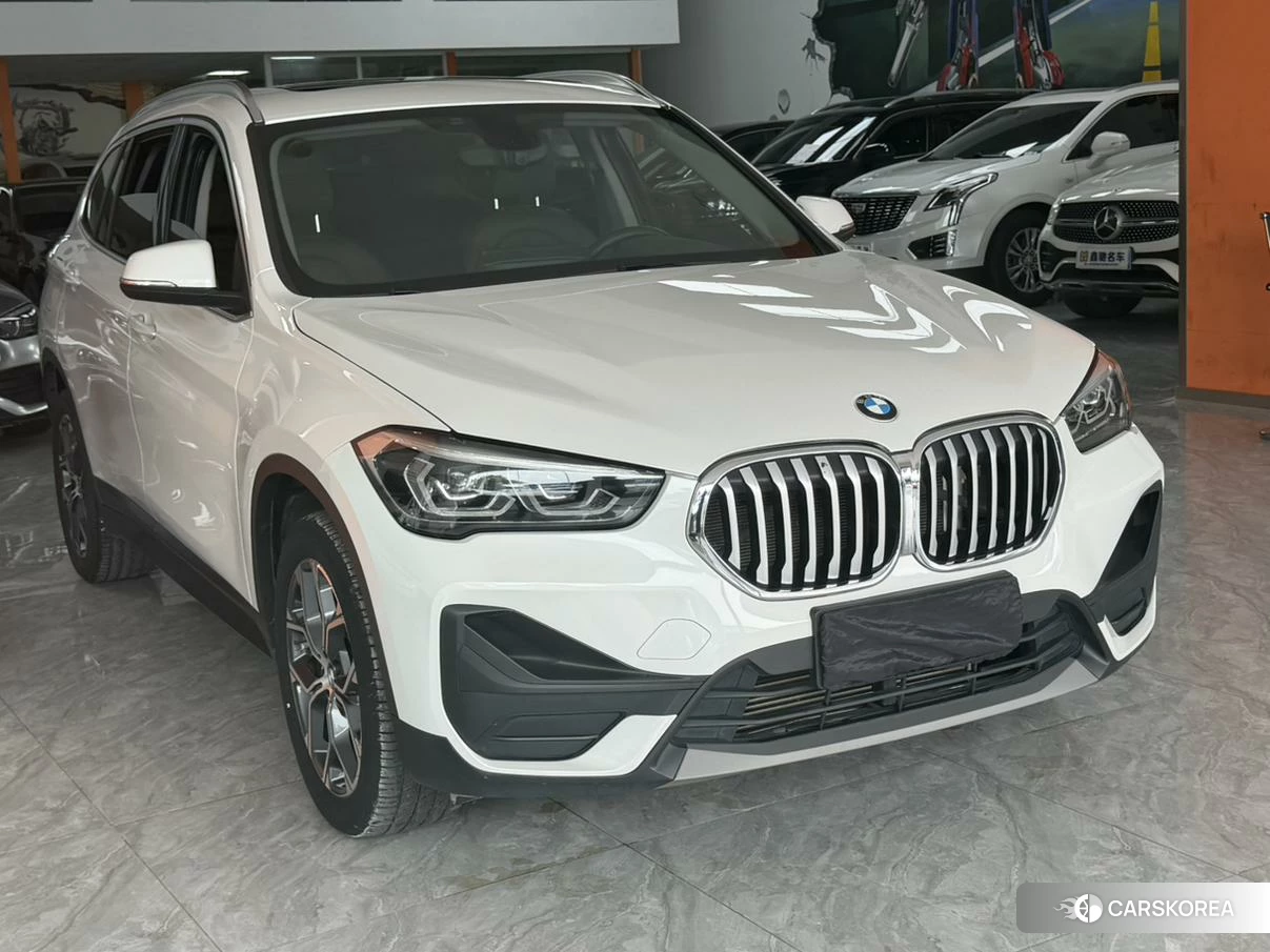 BMW X1 id 4467830 из Китая 8
