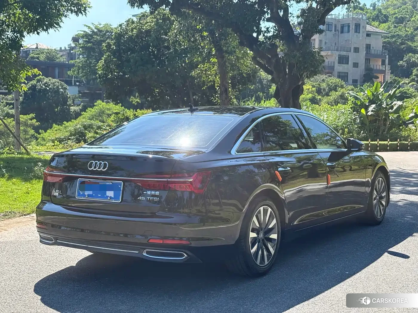 Audi A6L 2022 Черный из Китая, фото 4