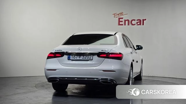 Mercedes-Benz E-Class W213 id 4540868 из Кореи 28