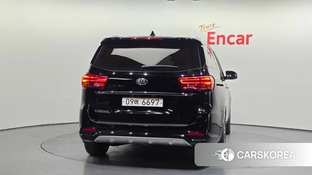 Kia The New Carnival id 3820592 из Кореи 14