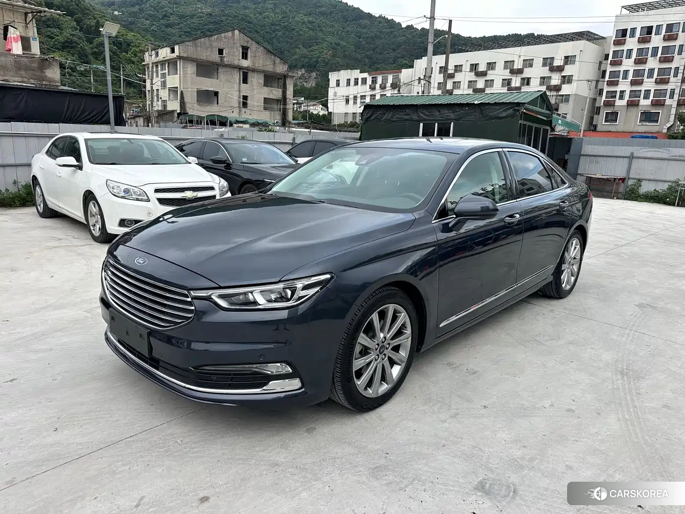 Ford Taurus id 4565212 из Китая 15