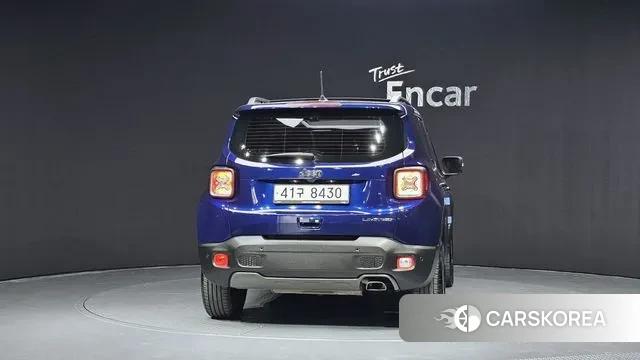 Jeep Renegade id 3324898 из Кореи 14