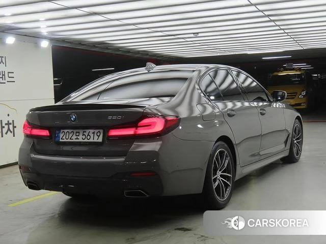 BMW 5 Series (G30) id 4905580 из Кореи 14