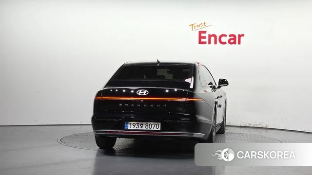 Hyundai Grandeur (GN7) id 4428203 из Кореи 14