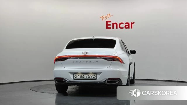 Hyundai The New Grandeur IG id 4780462 из Кореи 24