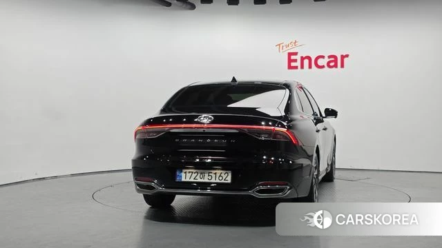 Hyundai The New Grandeur IG Hybrid id 4433580 из Кореи 26