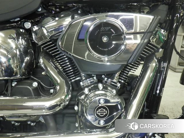 Engine photo
