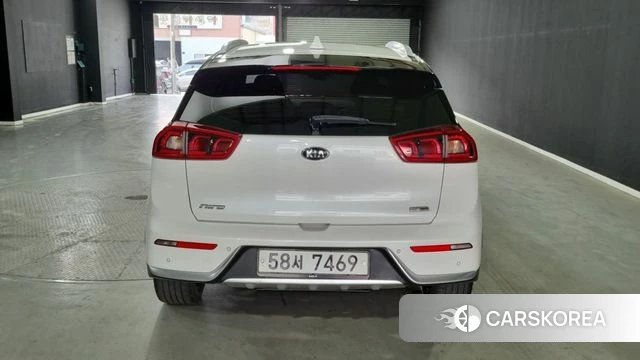 Kia Niro id 3905911 из Кореи 12
