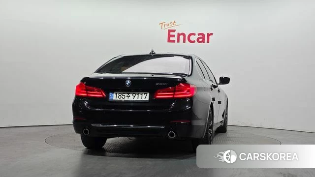 BMW 5 Series (G30) id 3955819 из Кореи 14