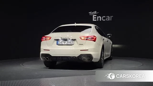 Maserati Ghibli id 3444732 из Кореи 14