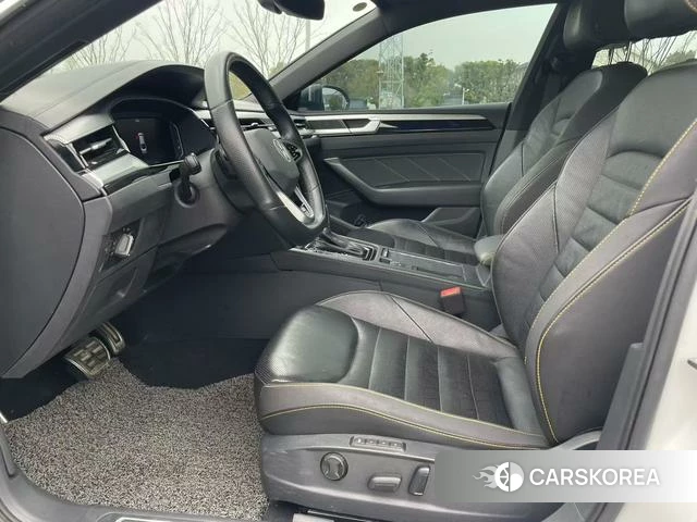 Volkswagen CC 2023 Белый из Китая, фото 4