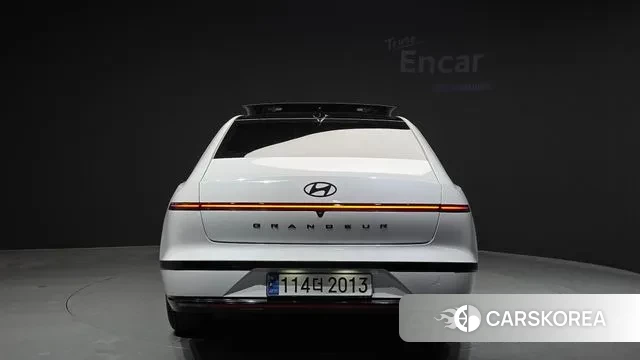 Hyundai Grandeur (GN7) id 3696612 из Кореи 14