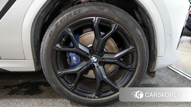 BMW X6 (G06) id 3904585 из Кореи 13