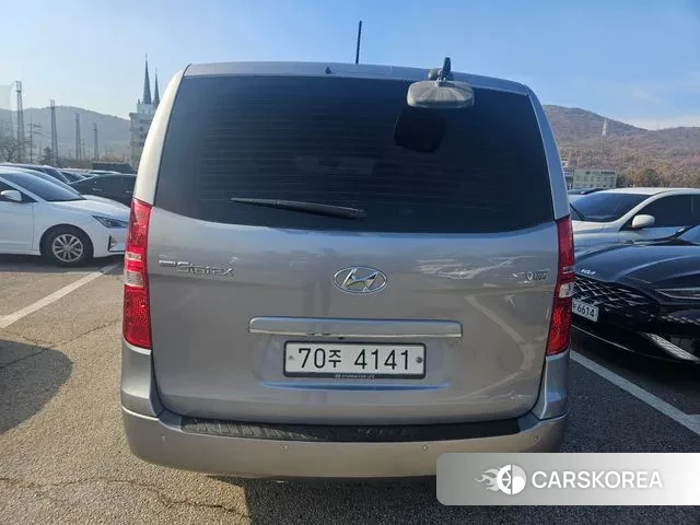 Hyundai The New Grand Starex id 3362126 из Кореи 14