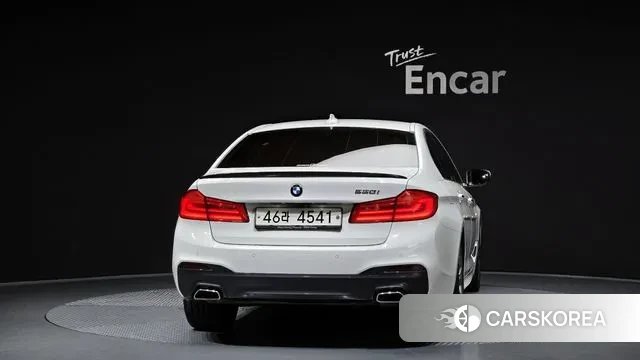 BMW 5 Series (G30) id 3014087 из Кореи 14