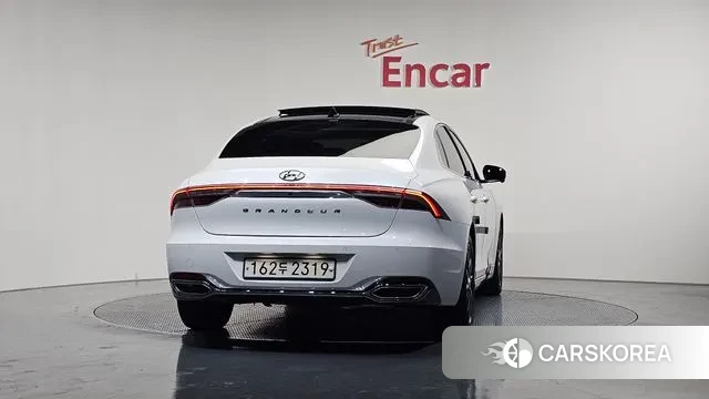 Hyundai The New Grandeur IG id 3402274 из Кореи 14