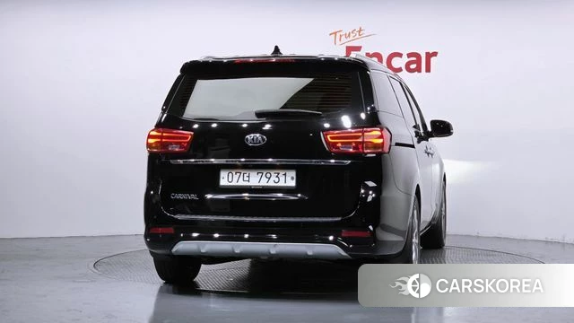 Kia The New Carnival id 4652275 из Кореи 14
