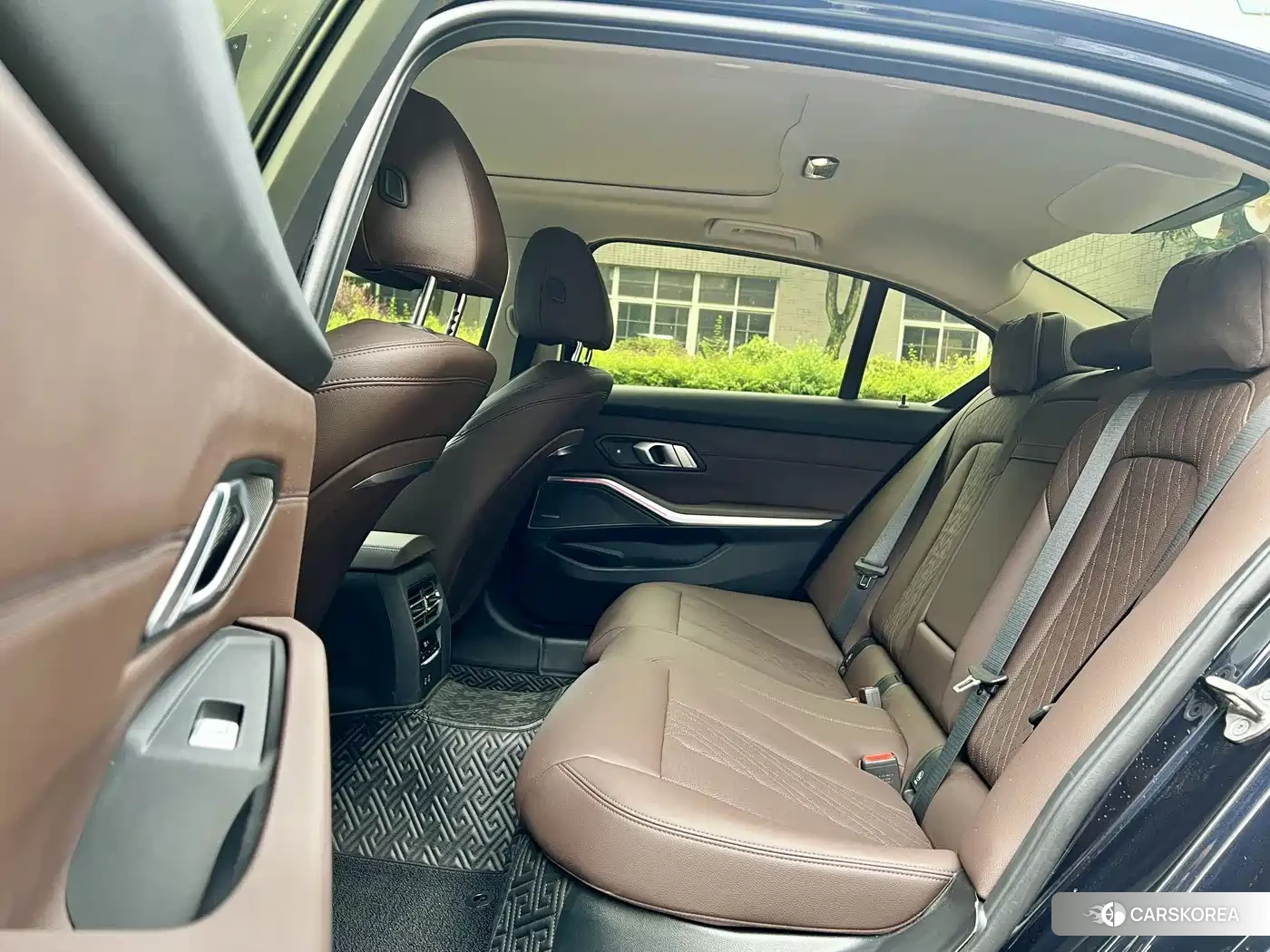 BMW 3 series 2024 Черный из Китая, фото 4