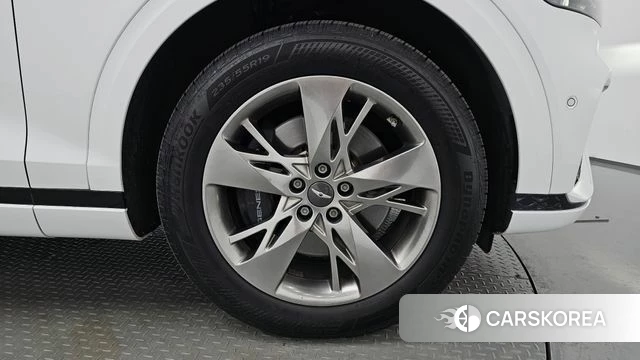 Genesis GV70 id 3893020 из Кореи 14