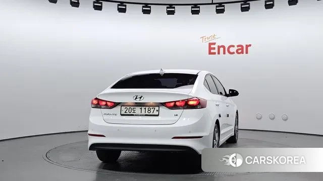 Hyundai Avante AD id 3076864 из Кореи 14