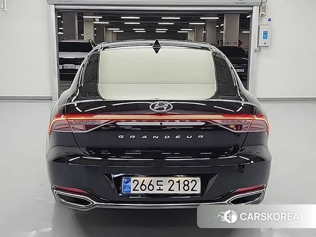 Hyundai The New Grandeur IG id 3911058 из Кореи 13