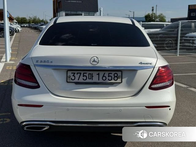 Mercedes-Benz E-Class W213 id 4344828 из Кореи 13