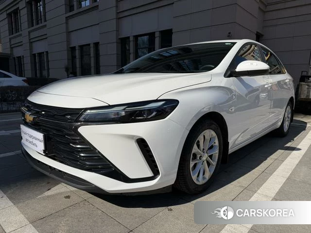 Chevrolet Cruze 2023 Белый из Китая, фото 4