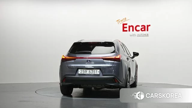 Lexus UX250h id 4390227 из Кореи 25