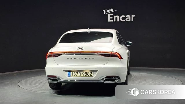Hyundai The New Grandeur IG Hybrid id 3923056 из Кореи 14