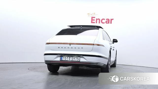 Hyundai Grandeur (GN7) id 4178390 из Кореи 14