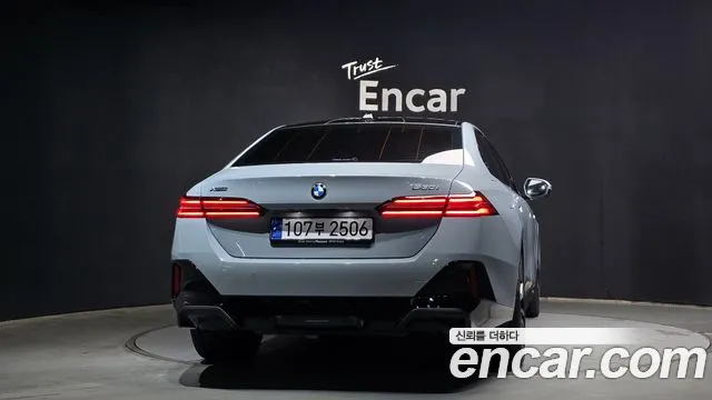 BMW 5 Series (G60) id 2722020 из Кореи 14