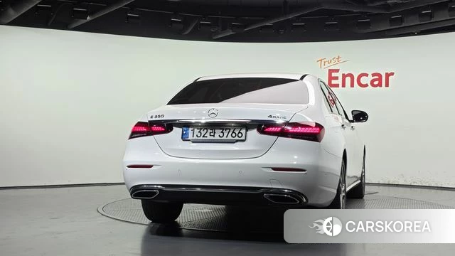 Mercedes-Benz E-Class W213 id 4848586 из Кореи 28