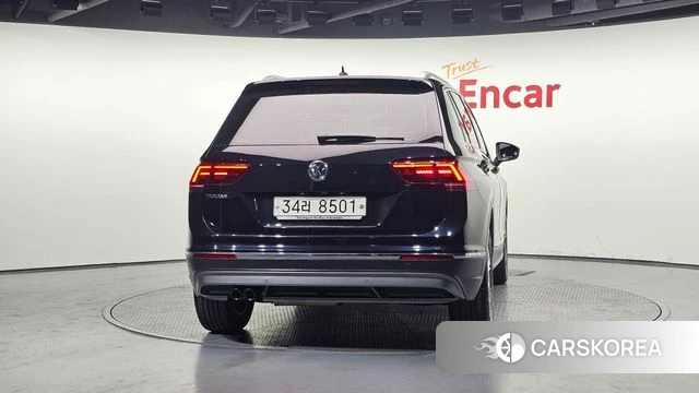 Volkswagen Tiguan second Generation id 3796000 из Кореи 14