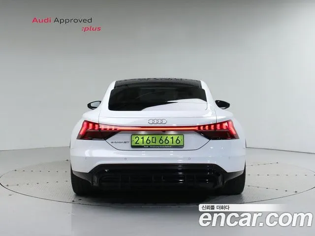 Audi e-Tron GT id 2740063 из Кореи 14