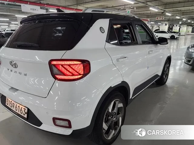 Hyundai Venue id 3111766 из Кореи 7