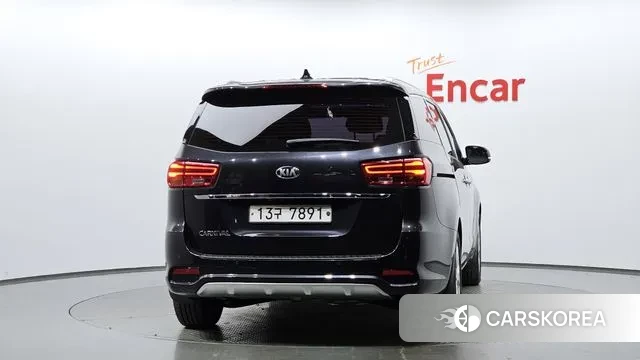 Kia The New Carnival id 3391646 из Кореи 14