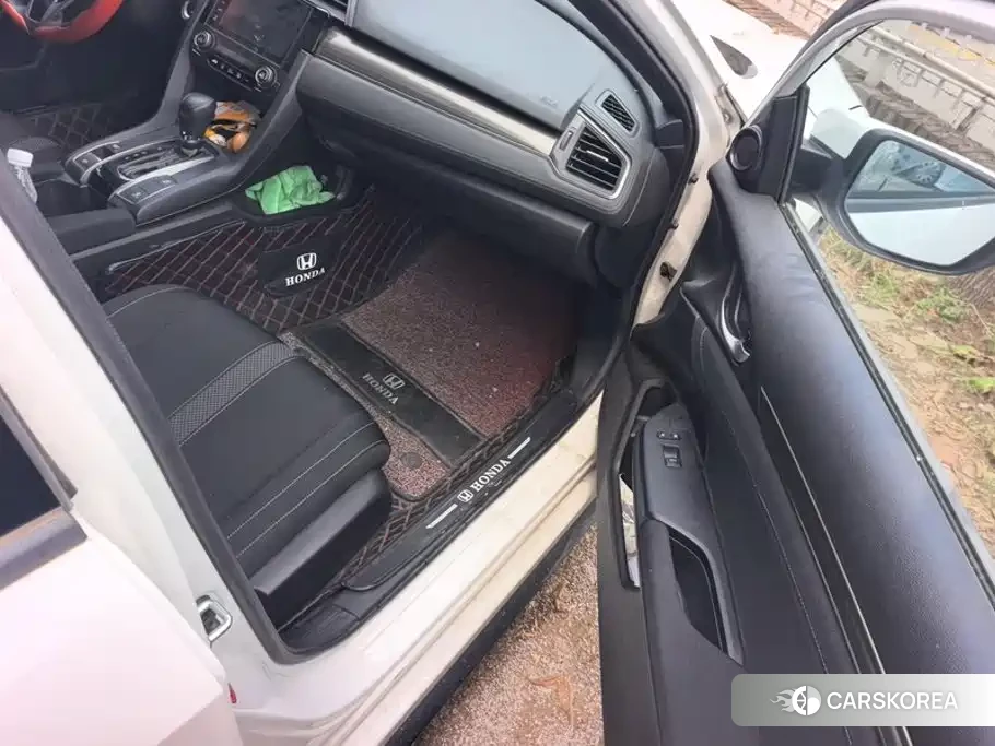 Honda Civic id 4655226 из Китая 10