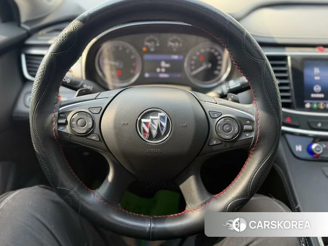 Buick Lacrosse id 4207760 из Китая 15
